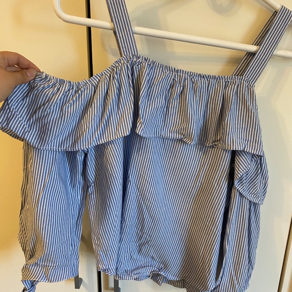 Off shoulder blue and white striped ruffle top with straps SIZE S - Picture 6 of 6